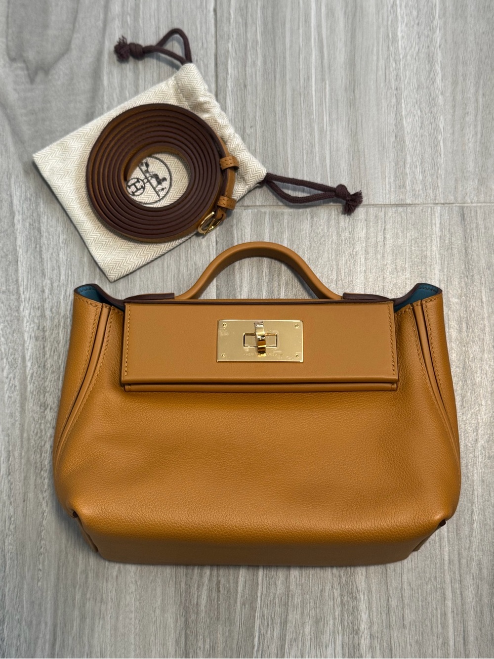 HERMES***100% authentic 24/24 Mini Caramel/ Denim***NIB $10,500 + TAX